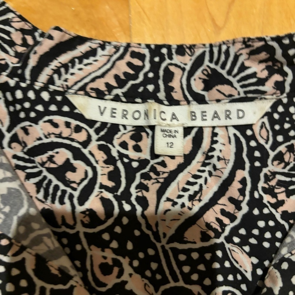 Veronica Beard Sanaa Button Down Floral Print Top - size 12​ - Picture 6 of 6